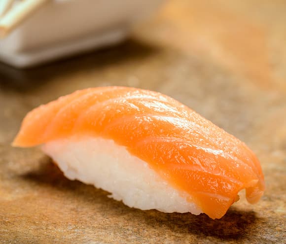 Kobe Sushi Salmón